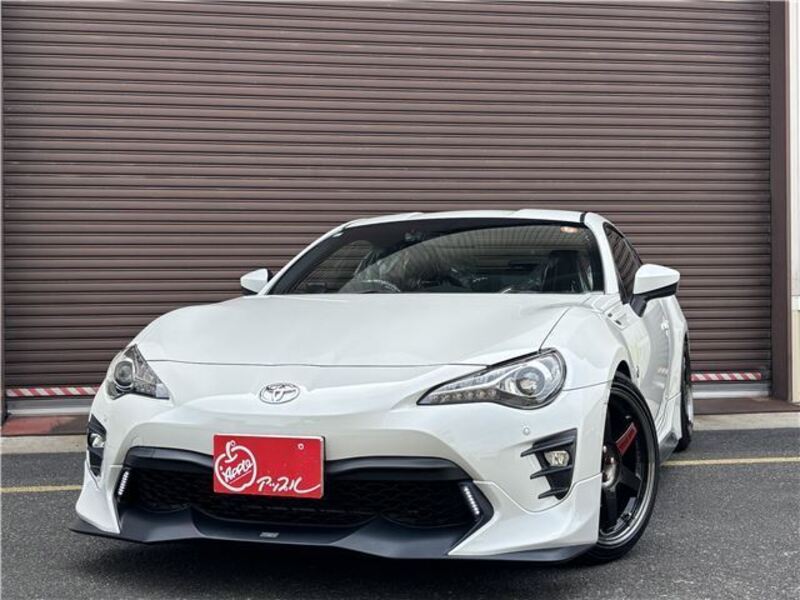 TOYOTA 86