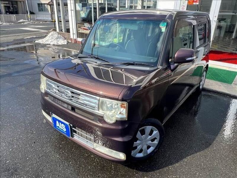 DAIHATSU MOVE CONTE
