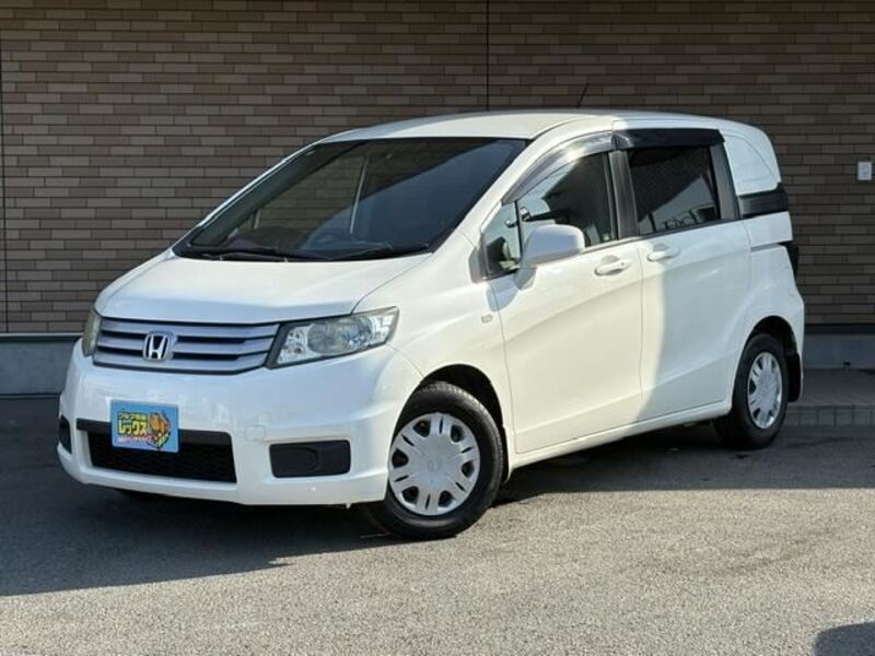 HONDA FREED SPIKE