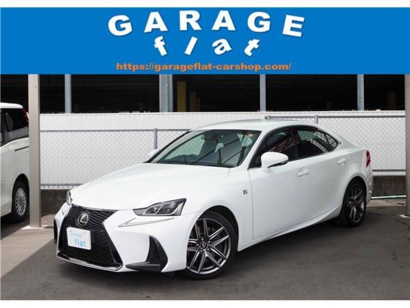 LEXUS IS