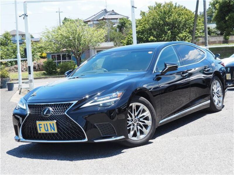 LEXUS LS