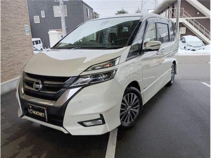 NISSAN SERENA