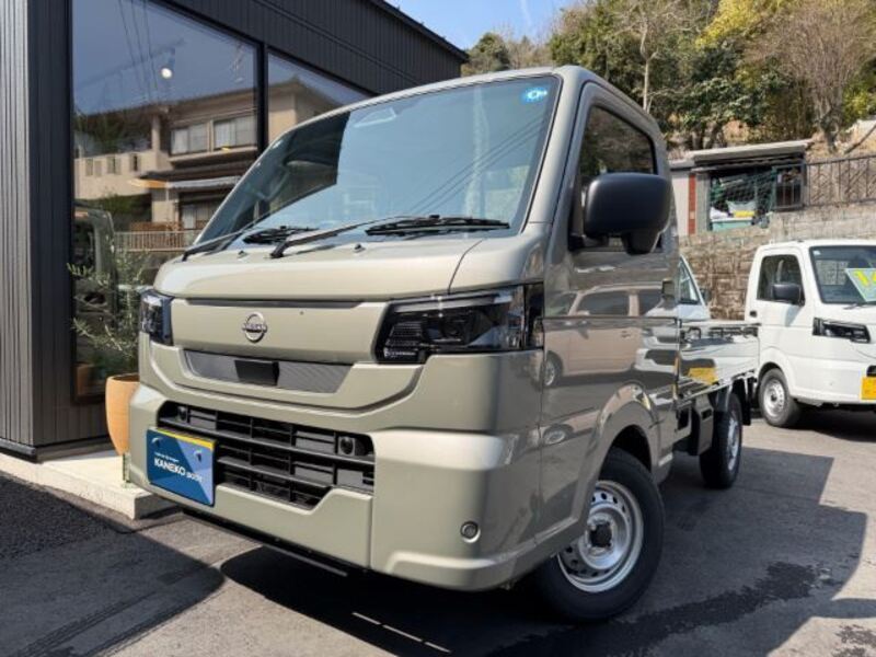 NISSAN CLIPPER TRUCK