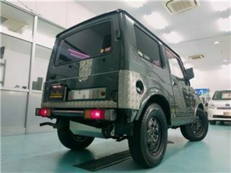 JIMNY-8