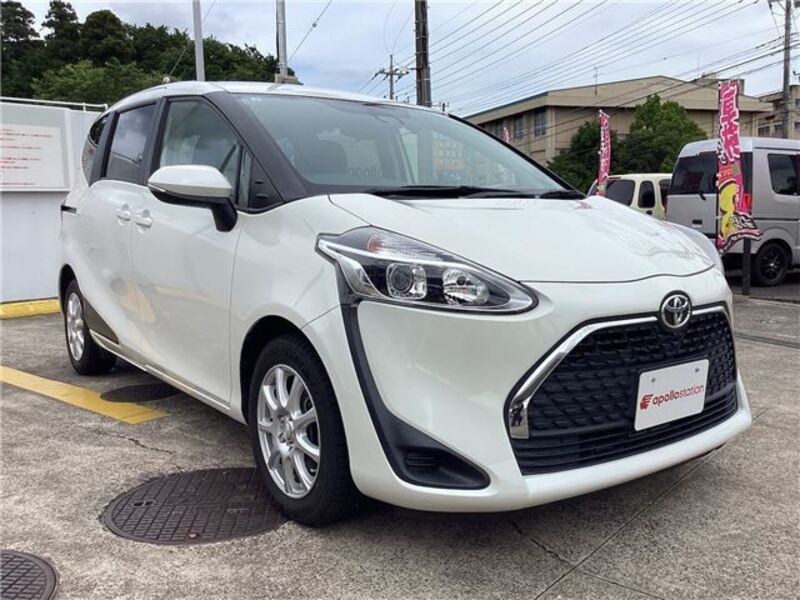 TOYOTA SIENTA