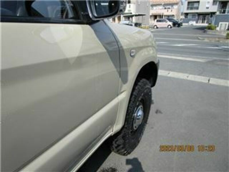 LAND CRUISER PRADO-30