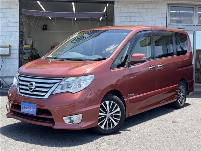 NISSAN SERENA