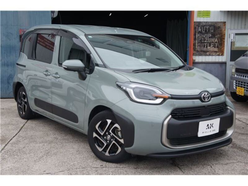 TOYOTA SIENTA