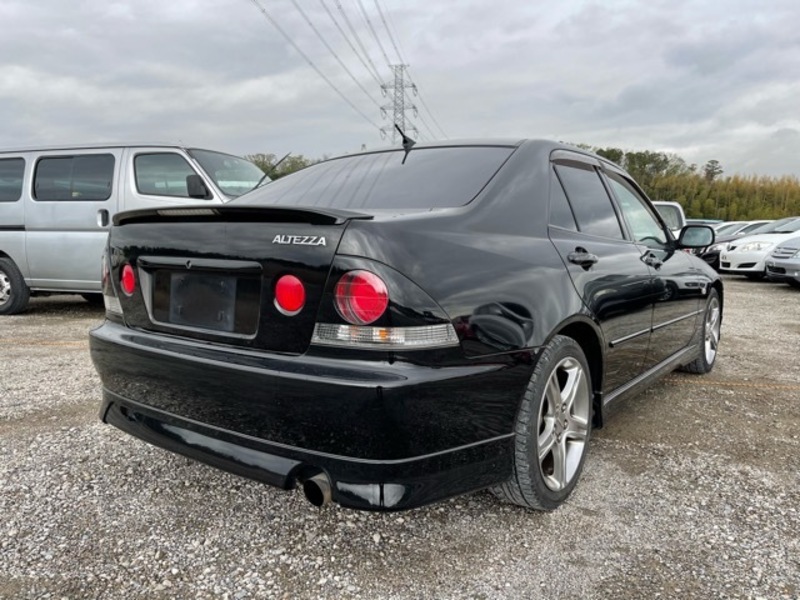 ALTEZZA
