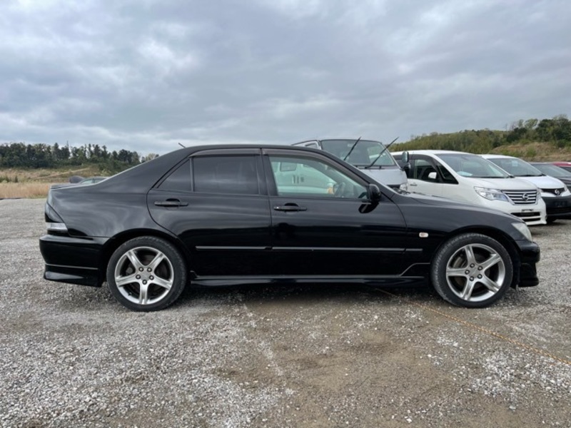 ALTEZZA