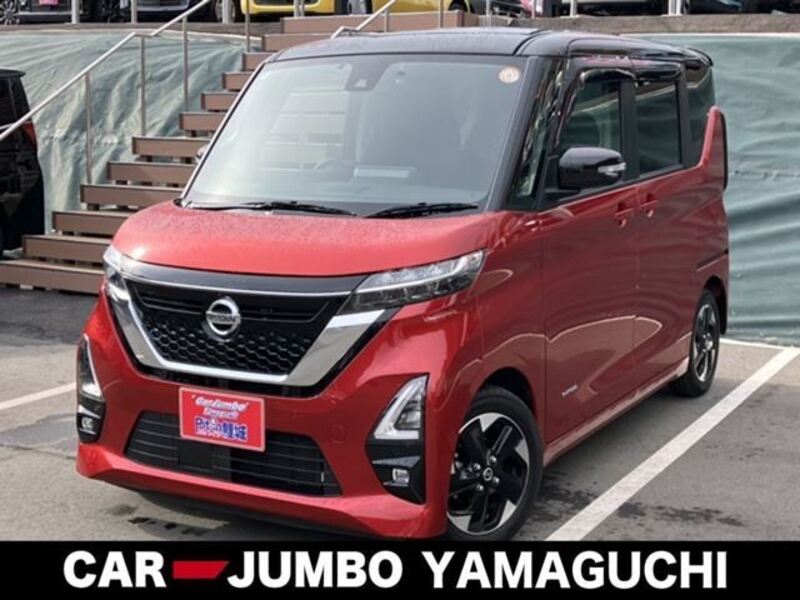 NISSAN ROOX