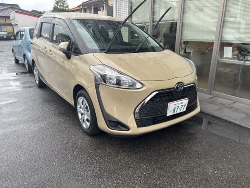 TOYOTA SIENTA