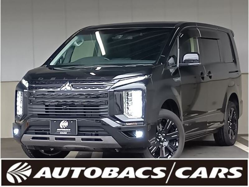 MITSUBISHI DELICA D5