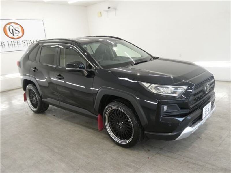TOYOTA RAV4