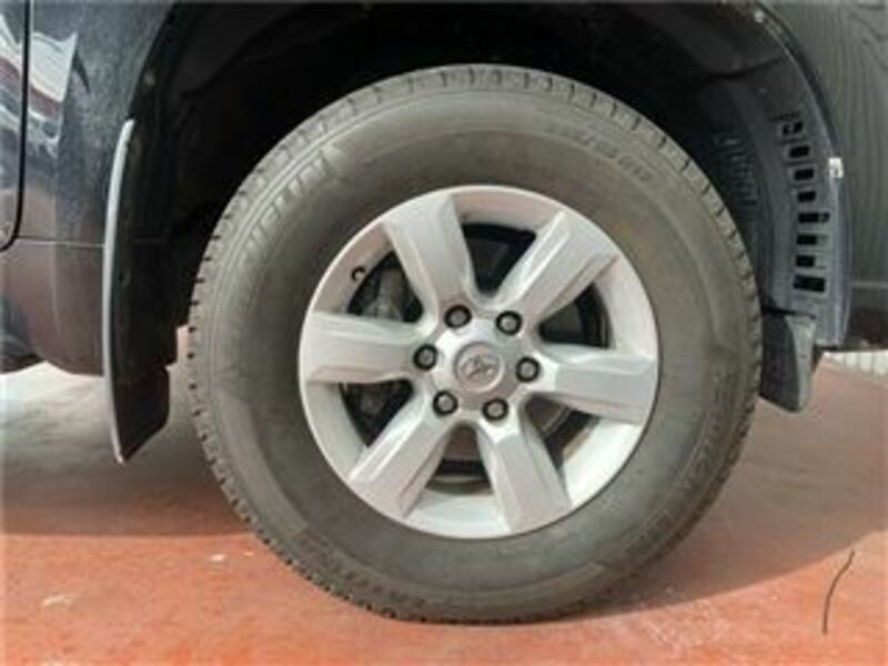 LAND CRUISER PRADO-45