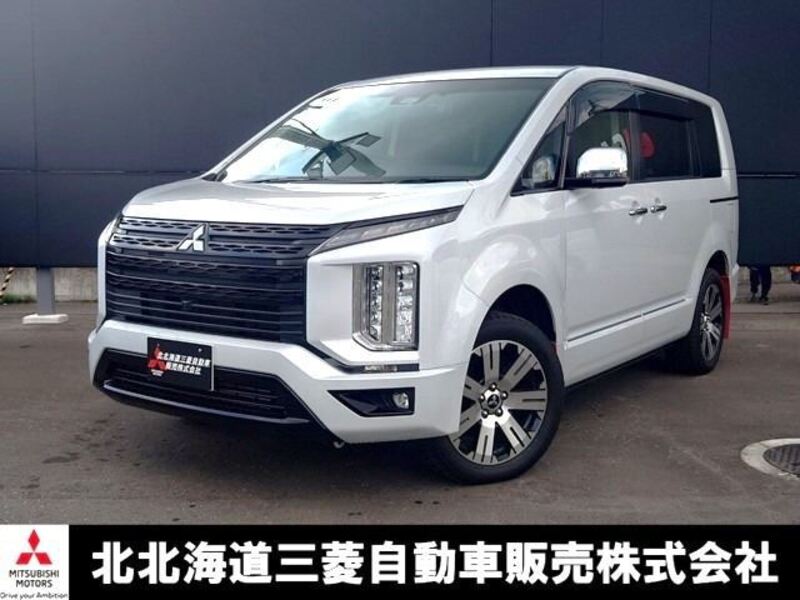 MITSUBISHI DELICA D5
