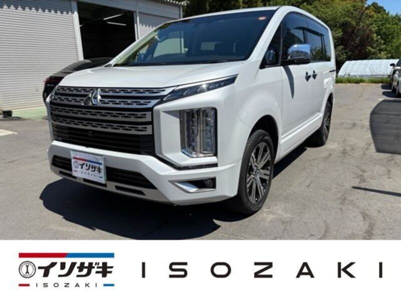 MITSUBISHI DELICA D5