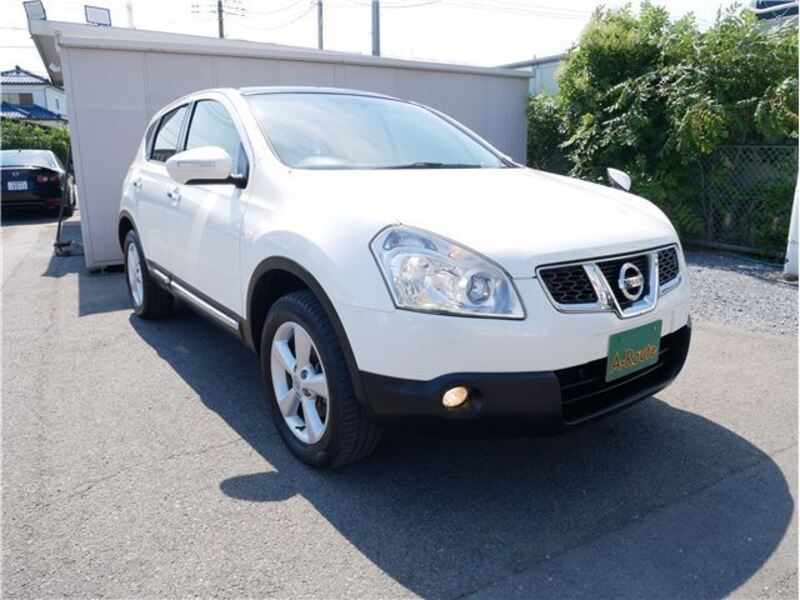 NISSAN DUALIS