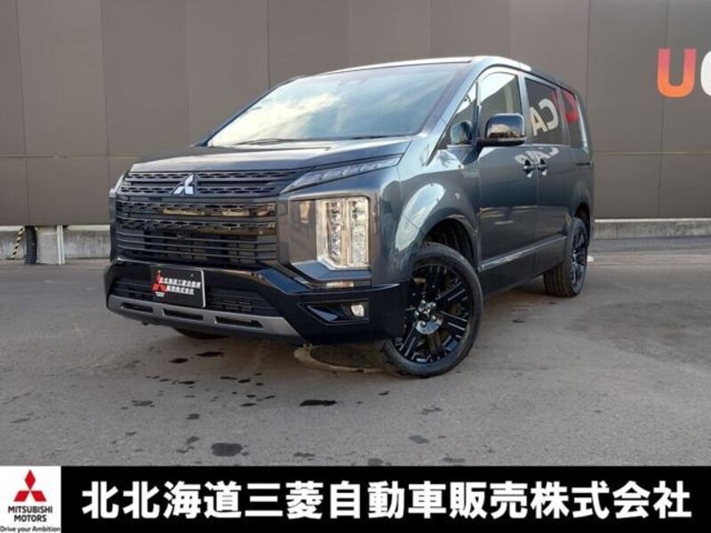 MITSUBISHI DELICA D5
