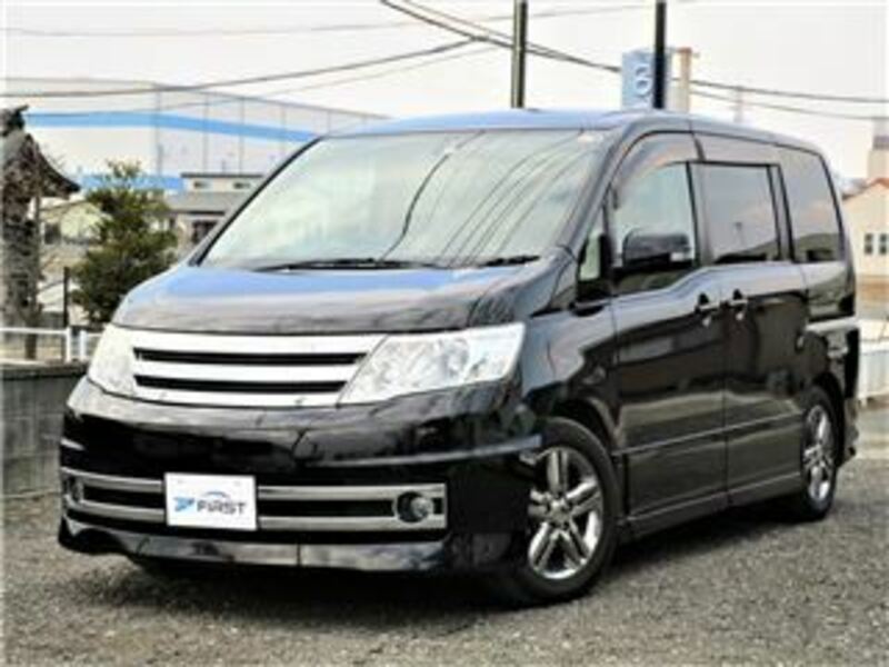 NISSAN　SERENA
