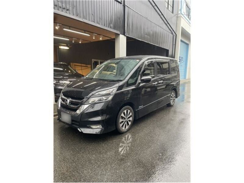 NISSAN SERENA
