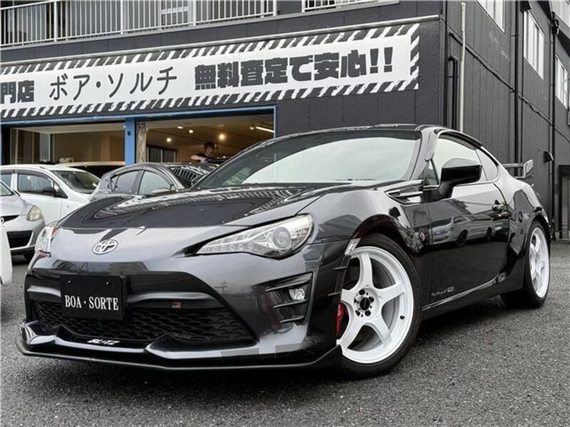 TOYOTA 86