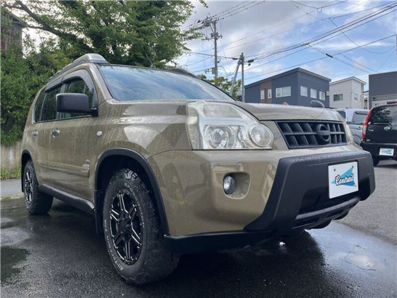 NISSAN X-TRAIL