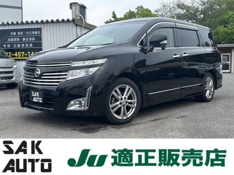 NISSAN ELGRAND