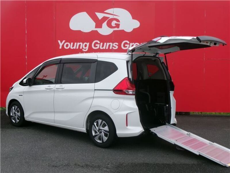 HONDA FREED+