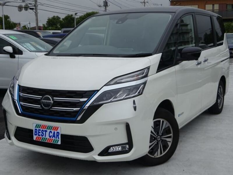 NISSAN SERENA