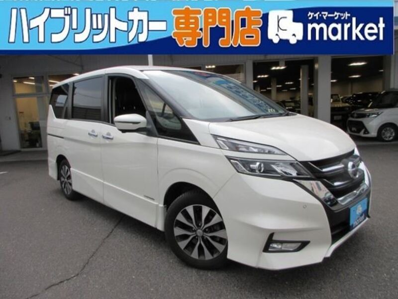 NISSAN SERENA