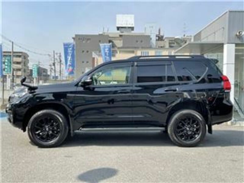 LAND CRUISER PRADO-1