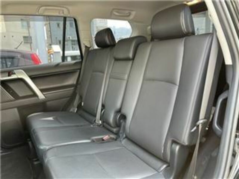 LAND CRUISER PRADO-22