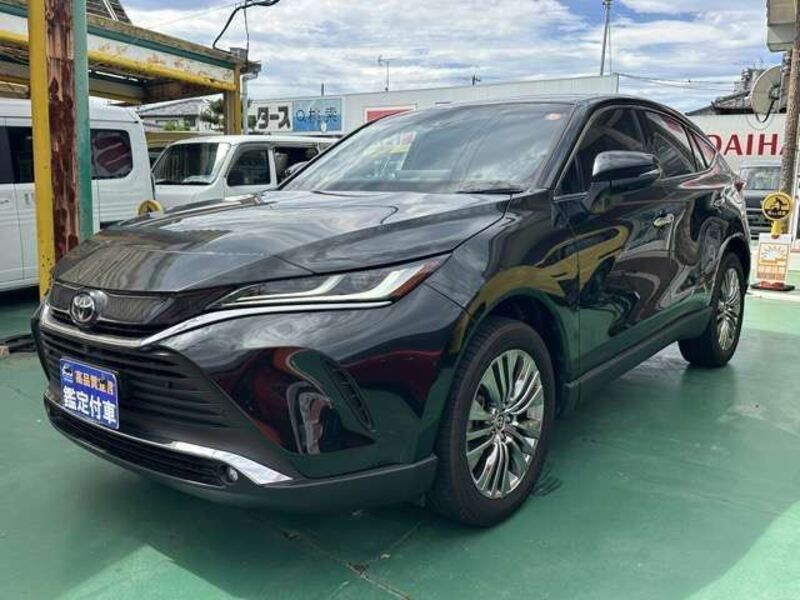 TOYOTA HARRIER