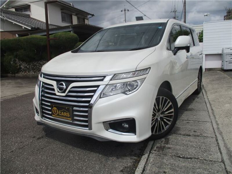 NISSAN ELGRAND