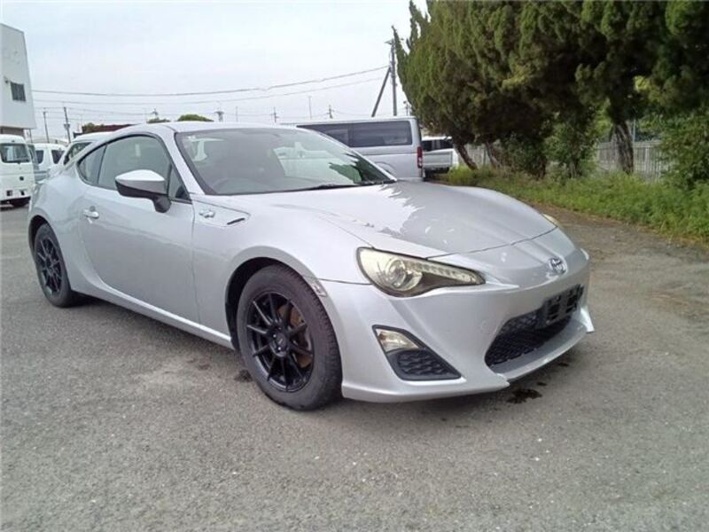 TOYOTA 86
