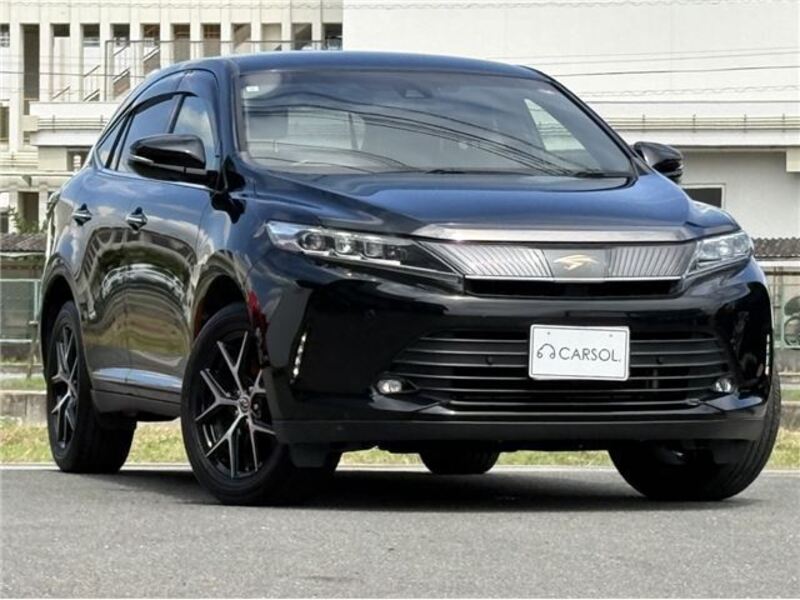 TOYOTA HARRIER