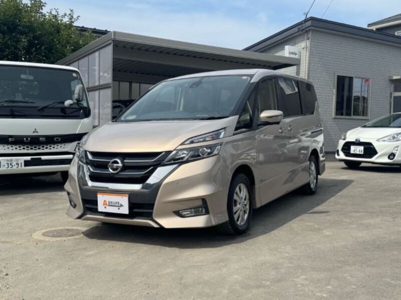 NISSAN SERENA