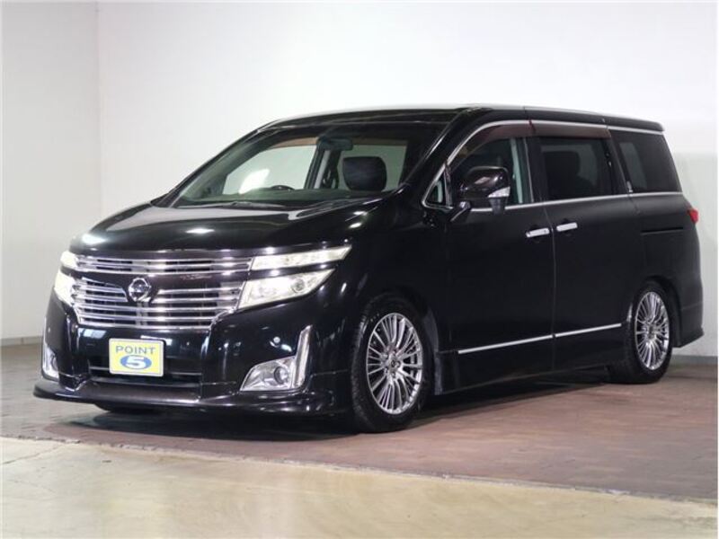 NISSAN ELGRAND