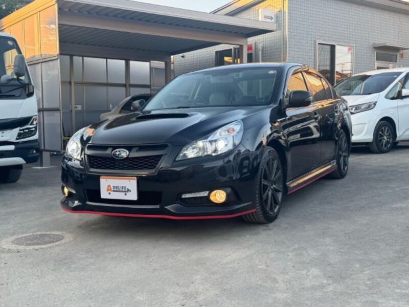 SUBARU LEGACY B4