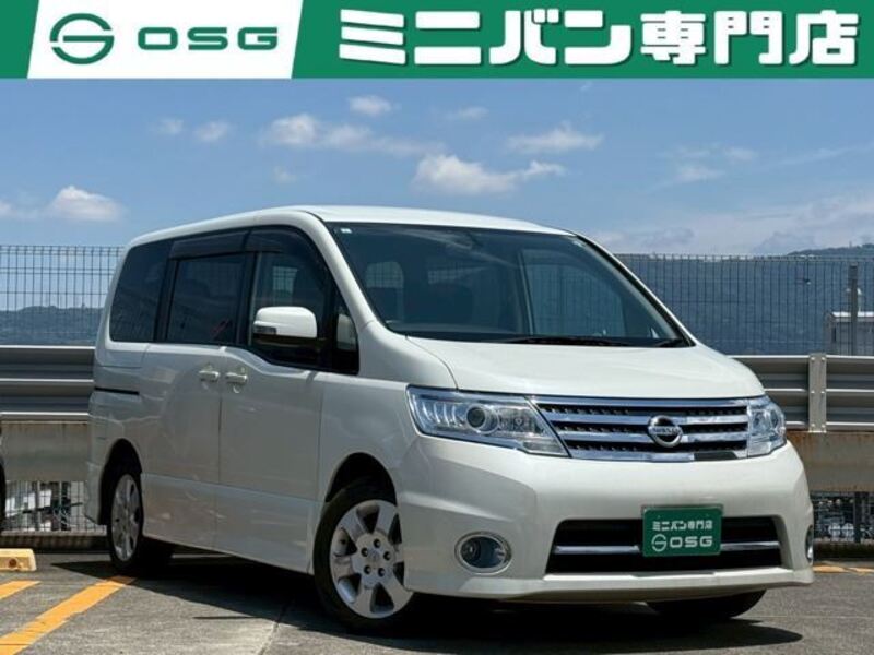 NISSAN SERENA