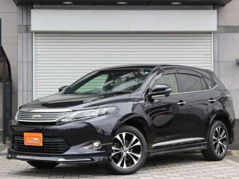 TOYOTA HARRIER