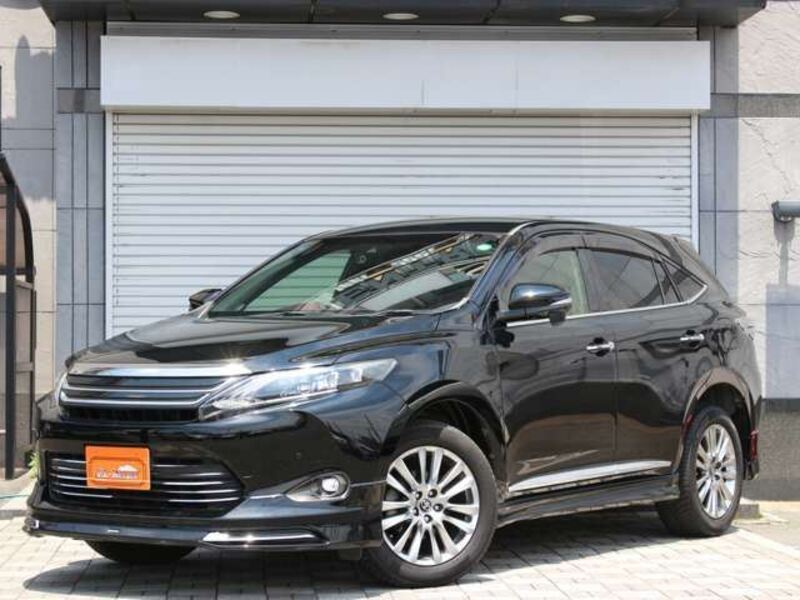 TOYOTA HARRIER