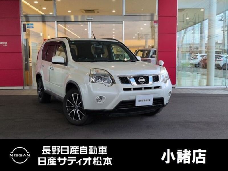 NISSAN X-TRAIL