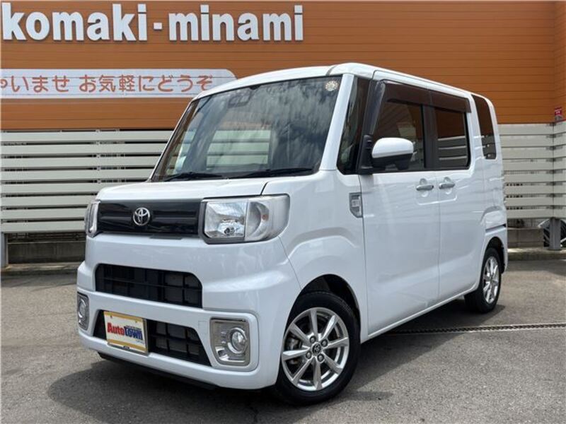 TOYOTA PIXIS MEGA