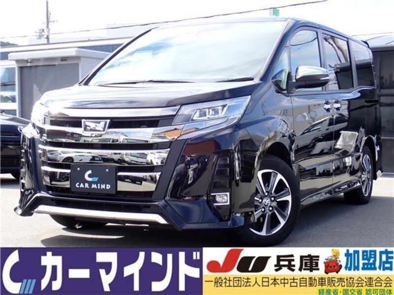 TOYOTA NOAH