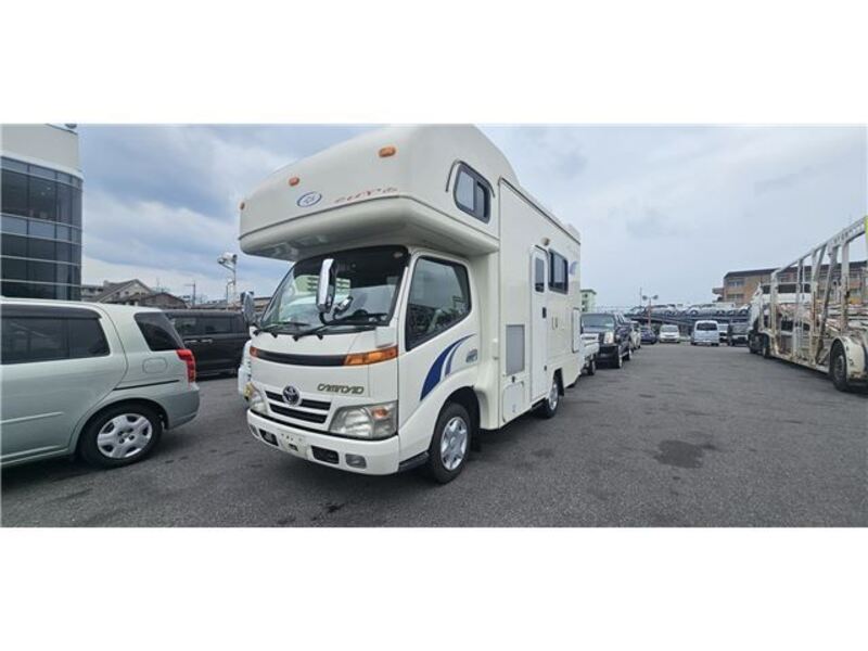 TOYOTA CAMROAD