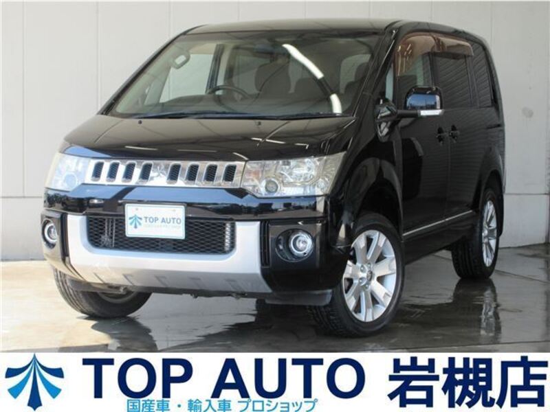 MITSUBISHI DELICA D5