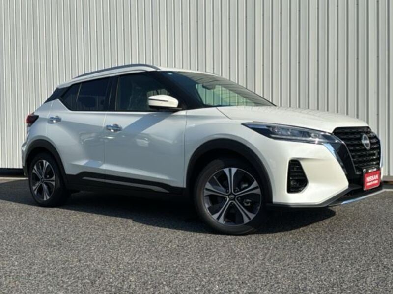 NISSAN KIX
