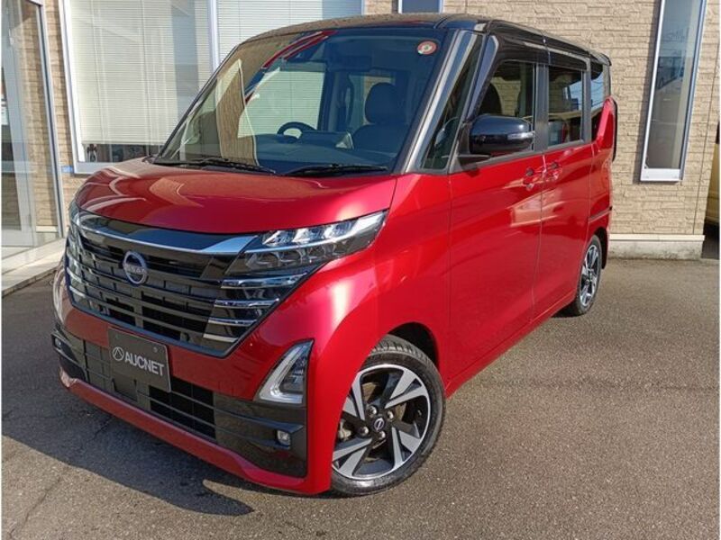 NISSAN ROOX